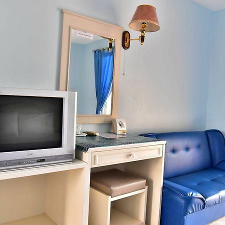 Sun Beach Guesthouse Prachuap Khiri Khan Esterno foto