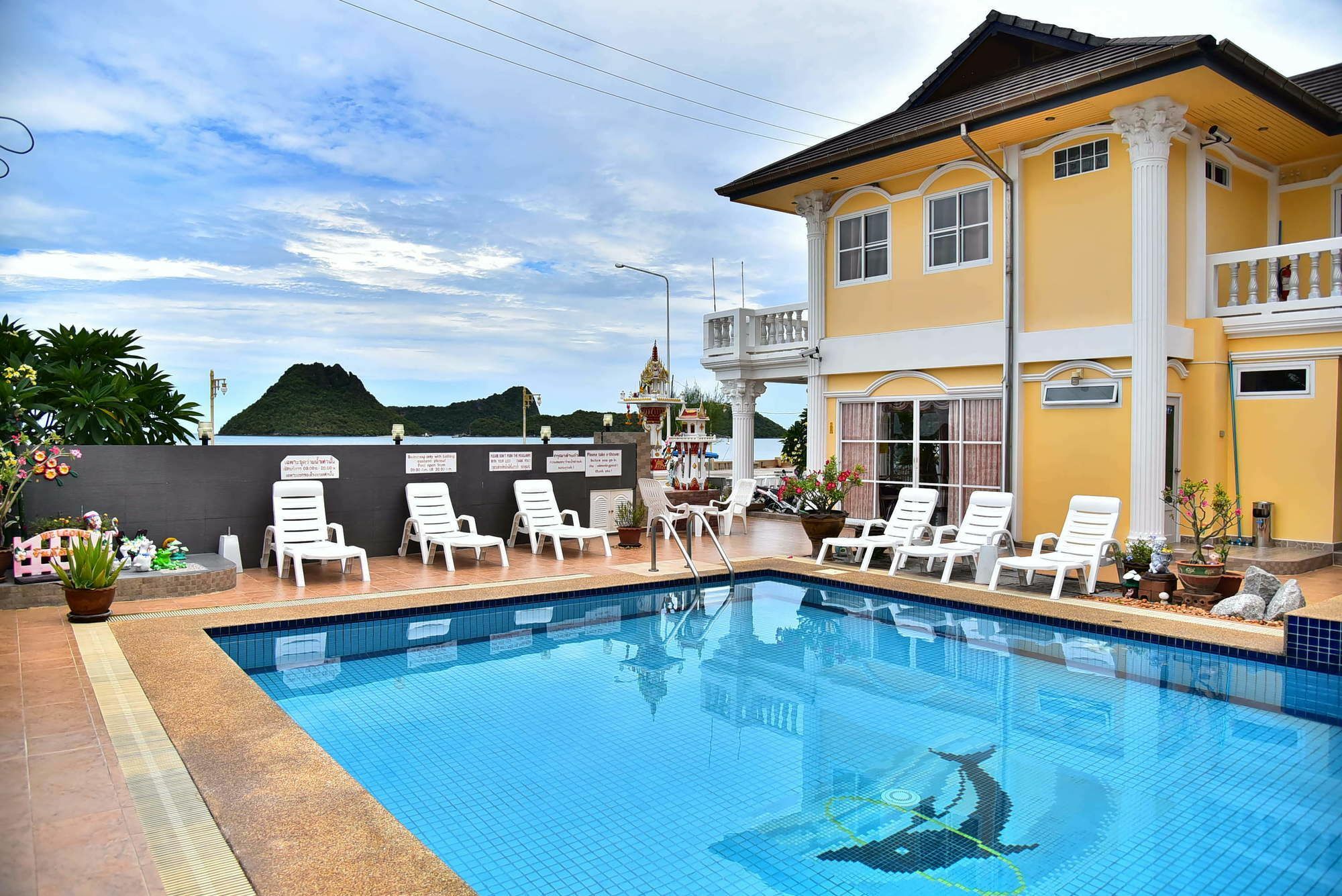 Sun Beach Guesthouse Prachuap Khiri Khan Esterno foto